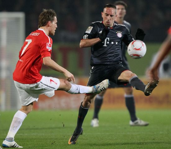 的防守著称 的防守著称