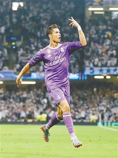 和卡塔尔队 和卡塔尔队